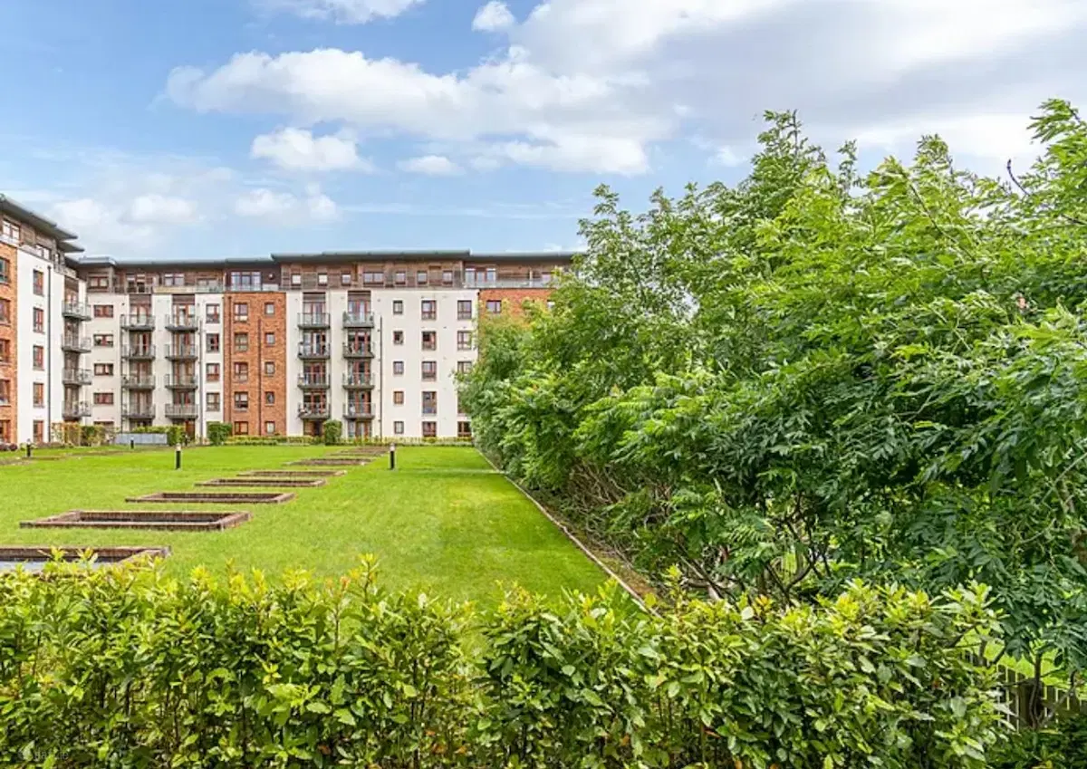 Apartment 40, Block 3, Parklands – 2 bed apartment for sale